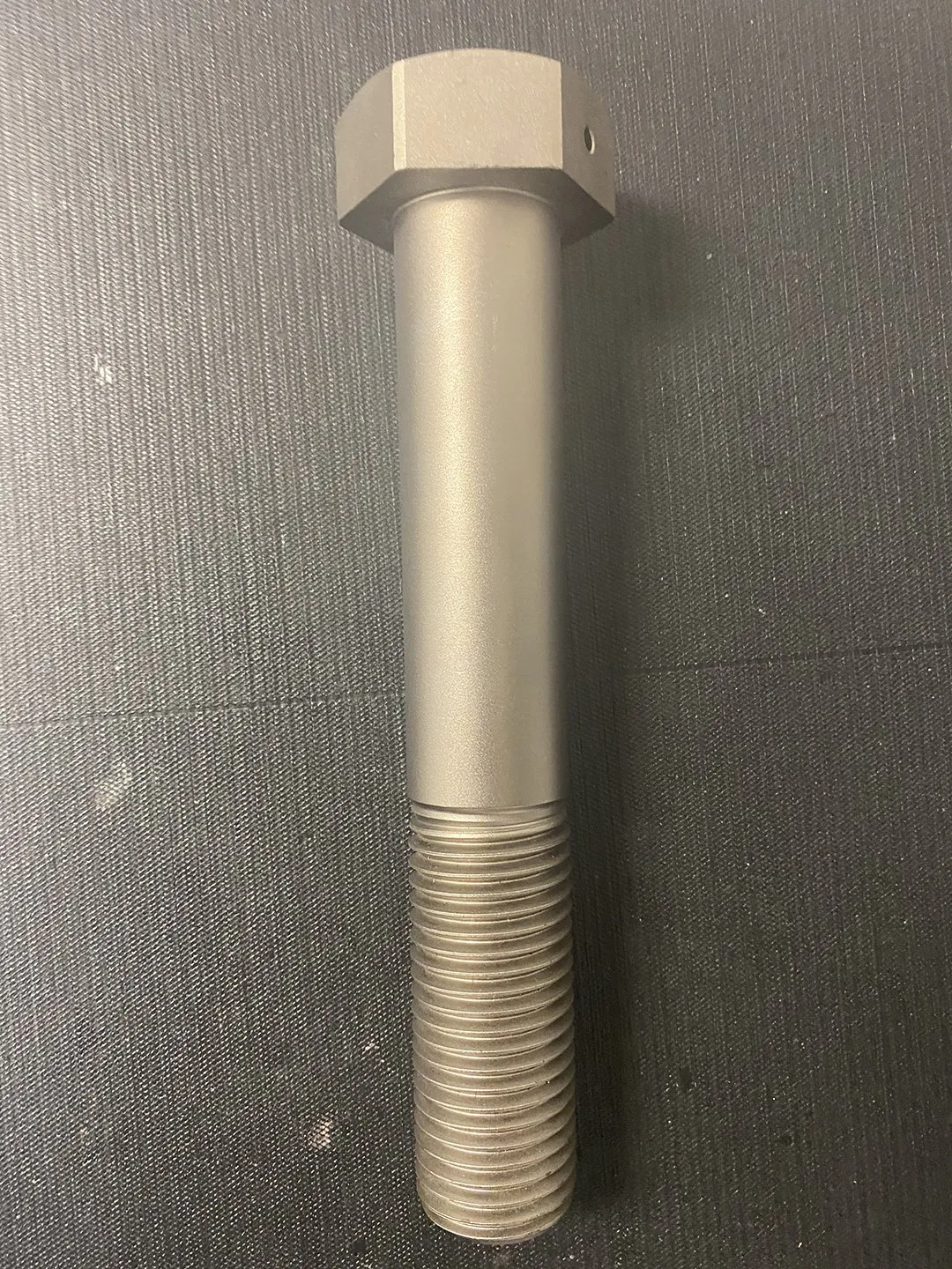 Example of a hex head bolt with rolled thread ends